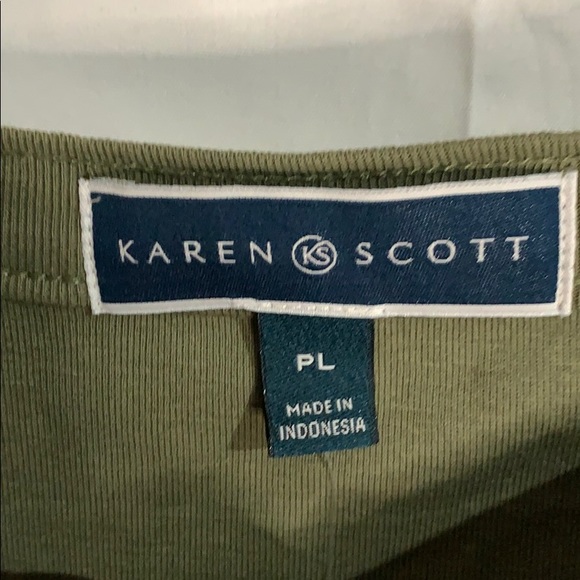 Karen Scott - Picture 3 of 4